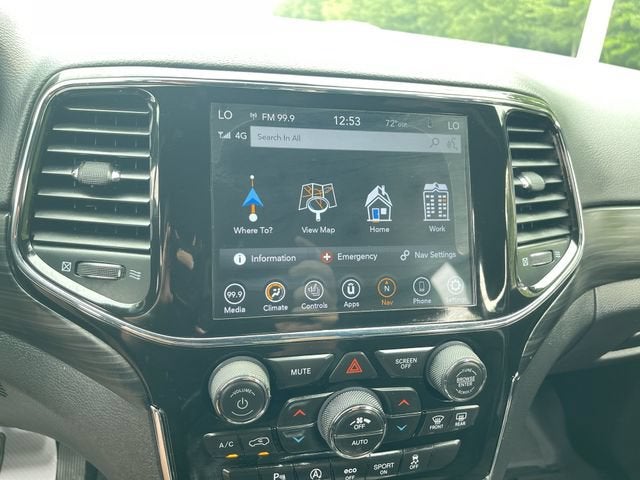 2021 Jeep Grand Cherokee Laredo X 4x4
