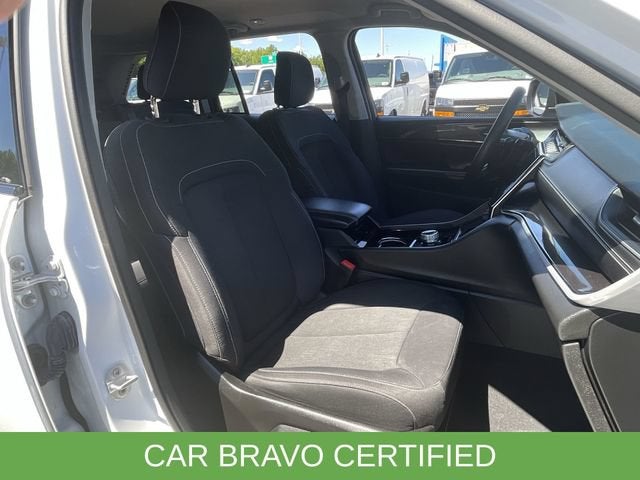 2022 Jeep Grand Cherokee Laredo 4x4