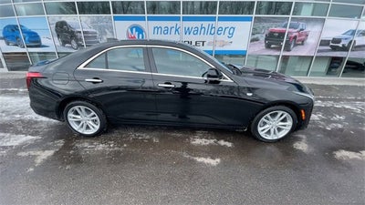 2025 Cadillac CT4 Luxury