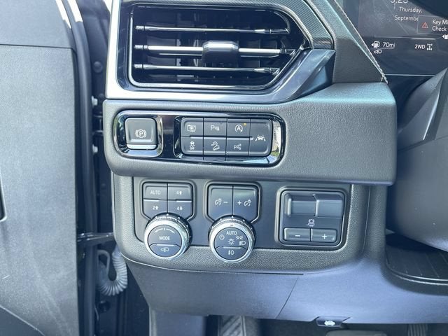 2025 GMC Yukon AT4