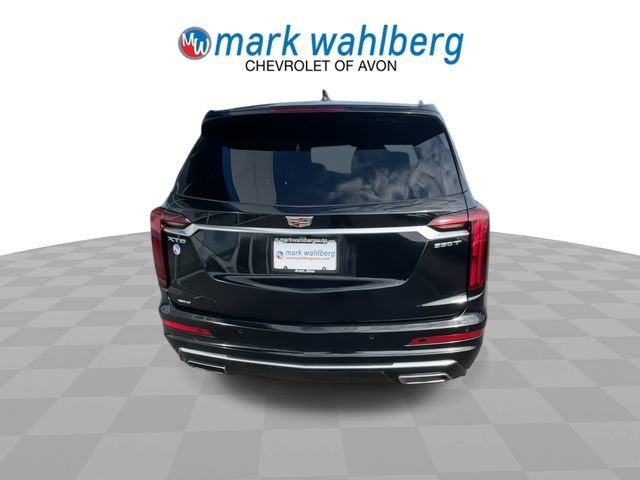 2023 Cadillac XT6 Luxury