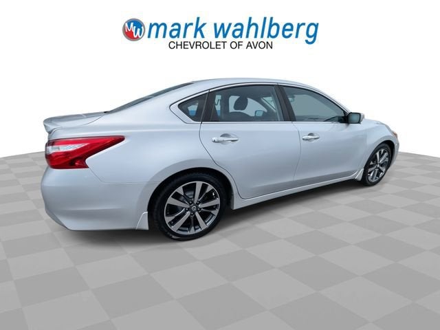 2016 Nissan Altima 2.5 SR