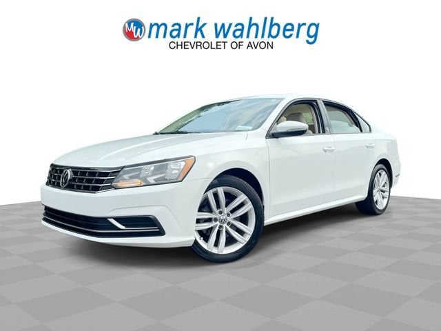 2019 Volkswagen Passat 2.0T Wolfsburg Edition