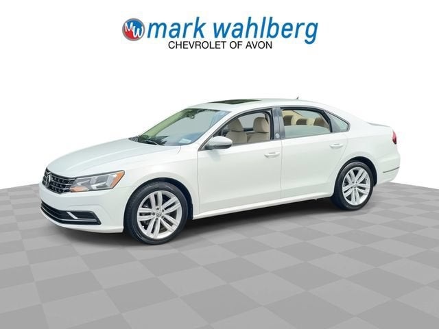 2019 Volkswagen Passat 2.0T Wolfsburg Edition