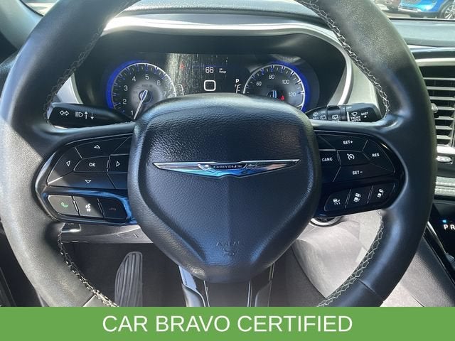 2023 Chrysler Pacifica Touring