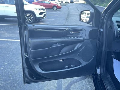 2016 Dodge Grand Caravan SE Plus