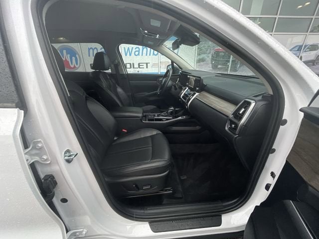 2023 Kia Sorento EX