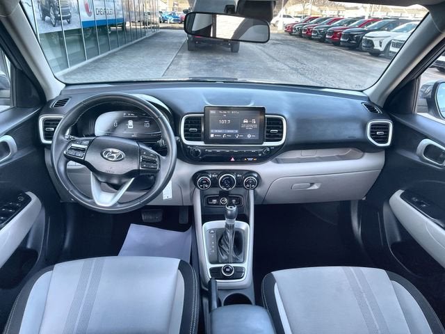 2023 Hyundai Venue SEL