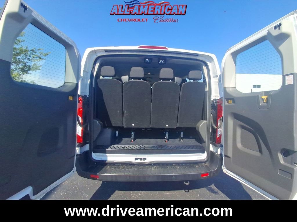 2024 Ford Transit Passenger Wagon XL