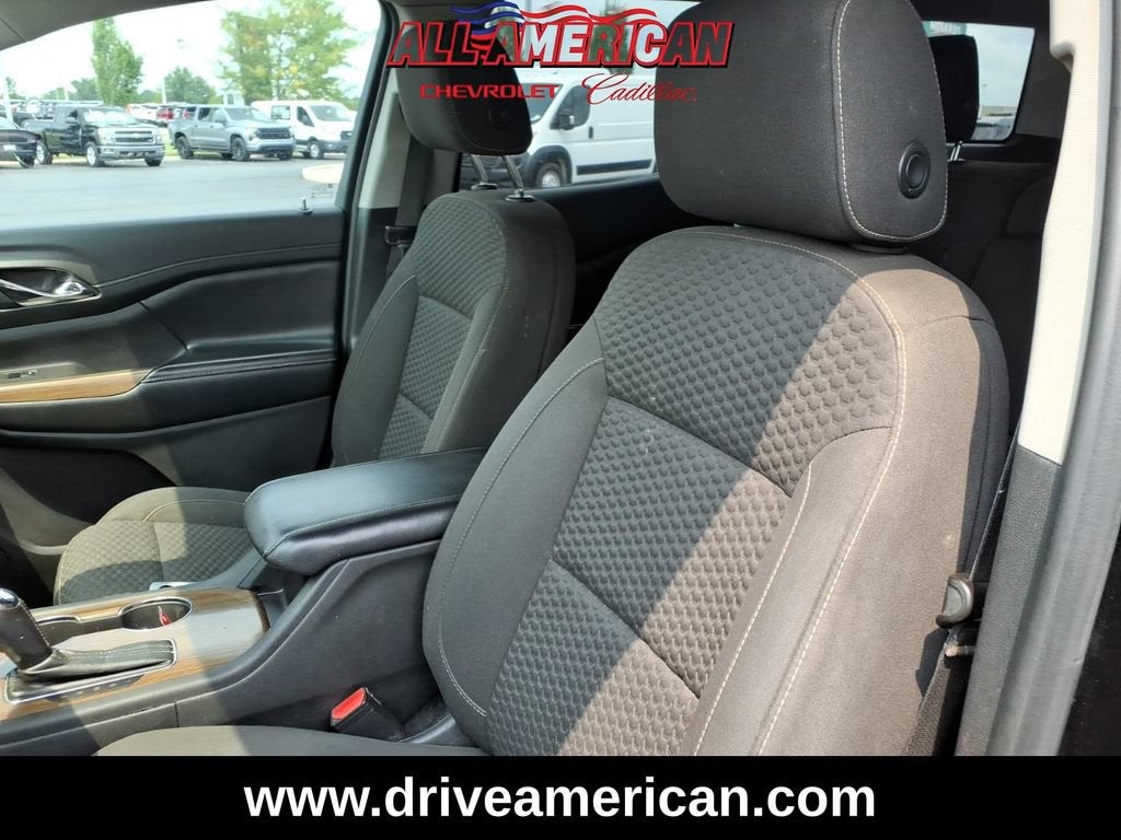2019 GMC Acadia SLE