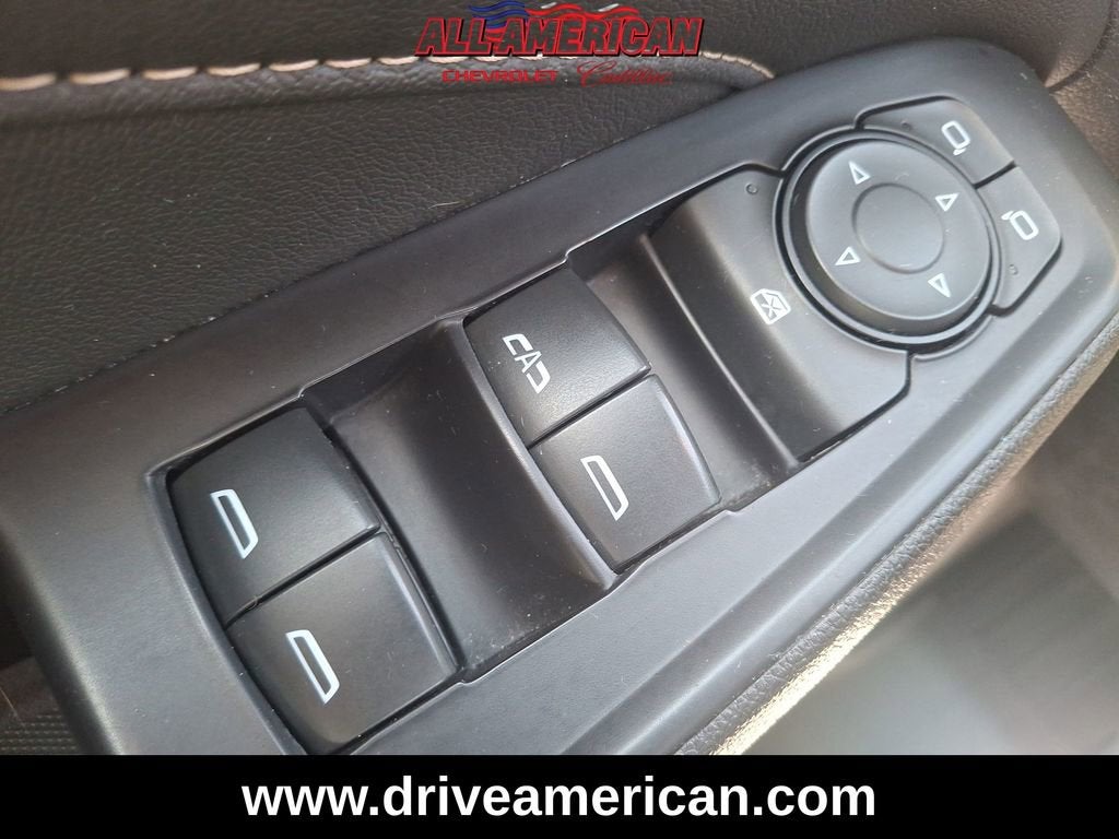 2022 Chevrolet Traverse LT Leather