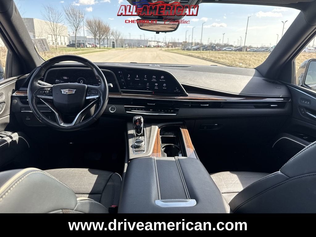 2023 Cadillac Escalade ESV Premium Luxury