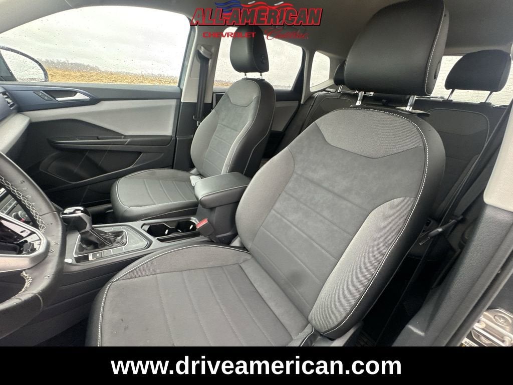 2022 Volkswagen Taos SE