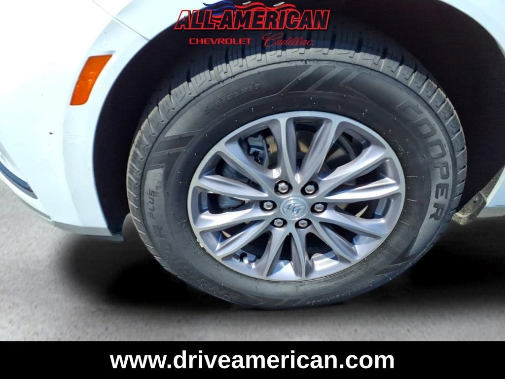 2022 Buick Enclave Essence