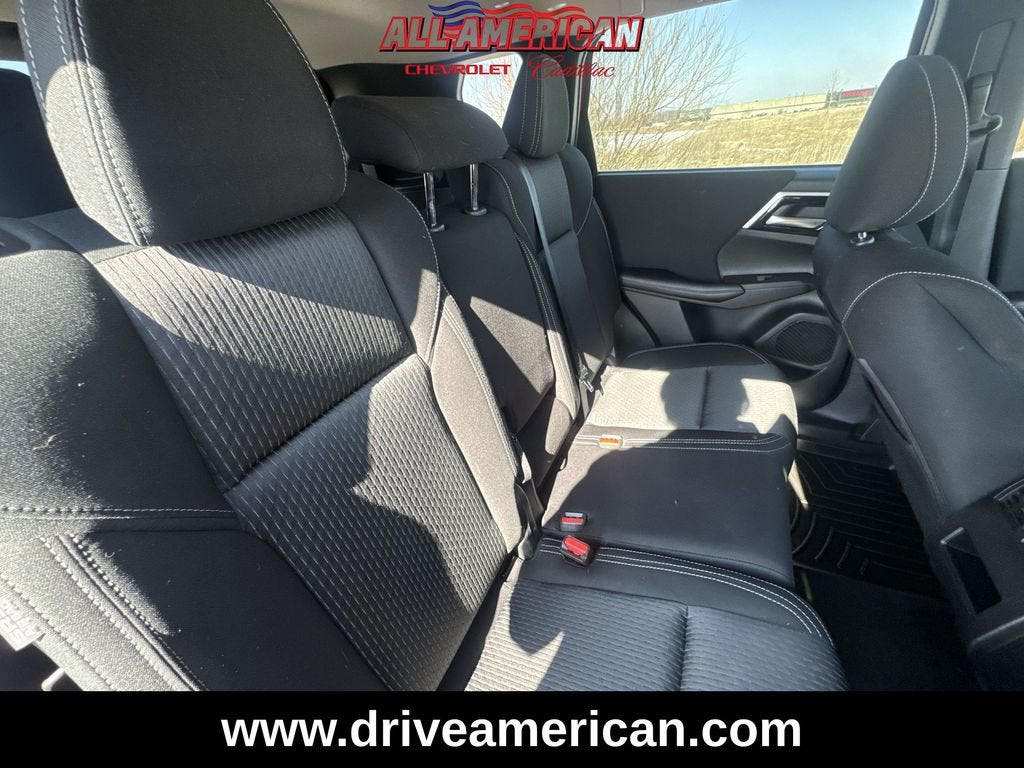 2022 Mitsubishi Outlander ES