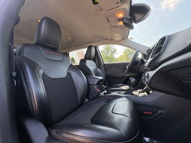 2022 Jeep Cherokee Trailhawk