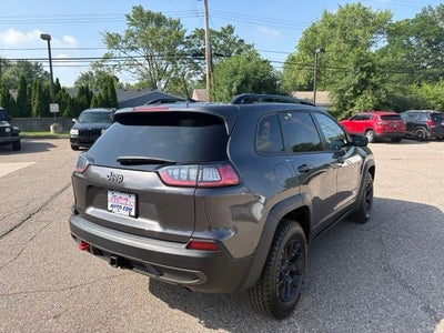 2022 Jeep Cherokee Trailhawk