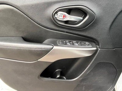 2021 Jeep Cherokee Latitude Lux 4X4