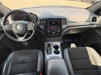 2020 Jeep Grand Cherokee Laredo