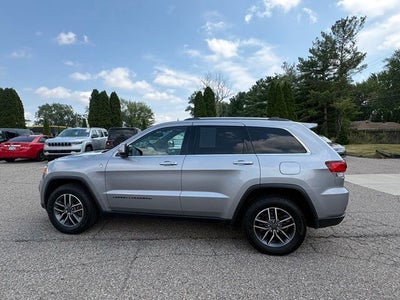 2020 Jeep Grand Cherokee Laredo