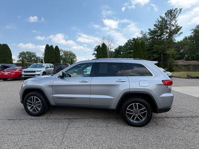 2020 Jeep Grand Cherokee Laredo
