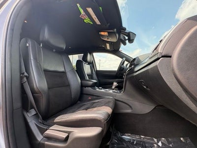 2020 Jeep Grand Cherokee Laredo