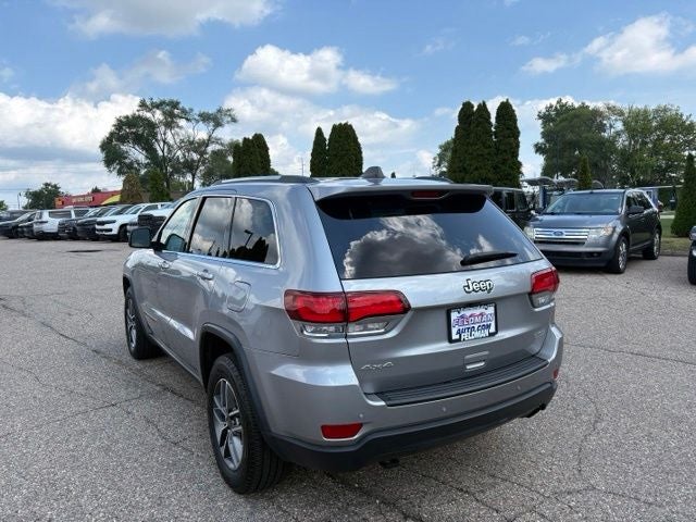 2020 Jeep Grand Cherokee Laredo