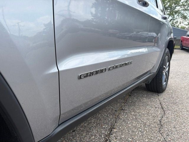 2020 Jeep Grand Cherokee Laredo