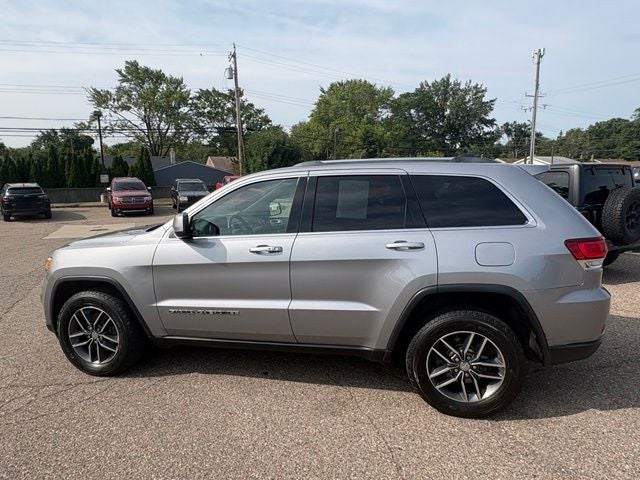 2020 Jeep Grand Cherokee Laredo E