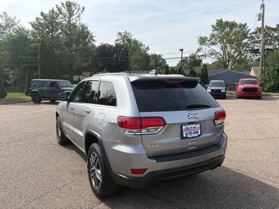 2020 Jeep Grand Cherokee Laredo E