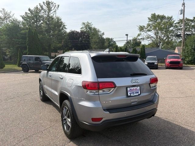2020 Jeep Grand Cherokee Laredo E