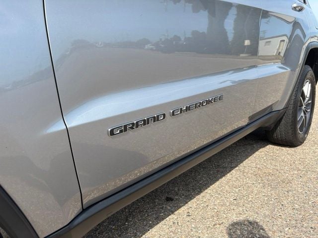 2020 Jeep Grand Cherokee Laredo E