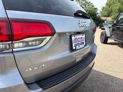 2020 Jeep Grand Cherokee Laredo E
