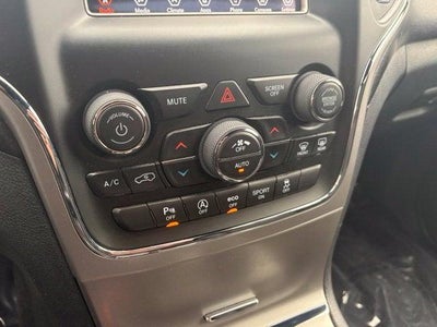 2018 Jeep Grand Cherokee Laredo E 4x4