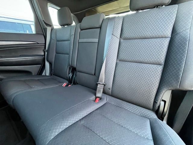 2019 Jeep Grand Cherokee Laredo E