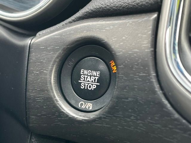 2017 Jeep Grand Cherokee Altitude