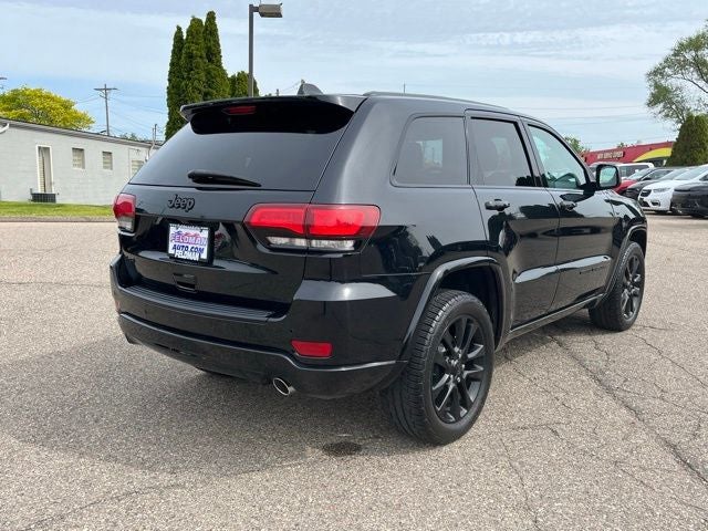2017 Jeep Grand Cherokee Altitude