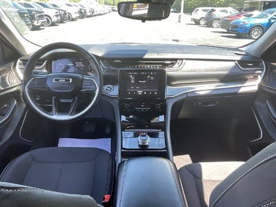 2022 Jeep Grand Cherokee Laredo