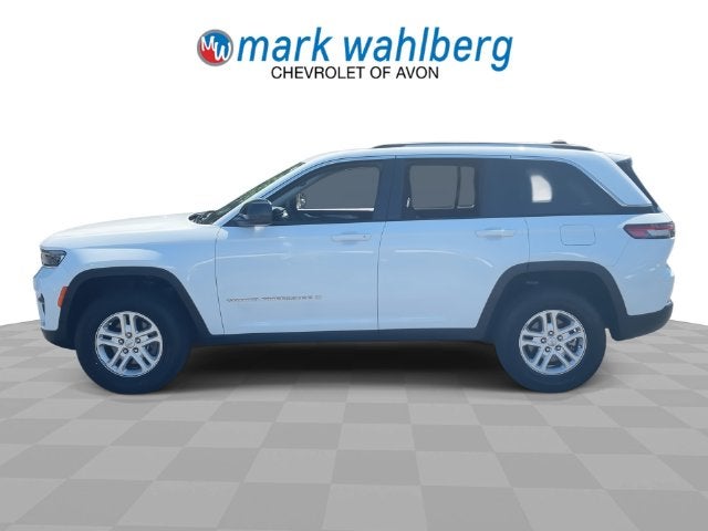 2022 Jeep Grand Cherokee Laredo