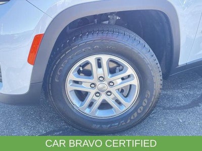 2022 Jeep Grand Cherokee Laredo