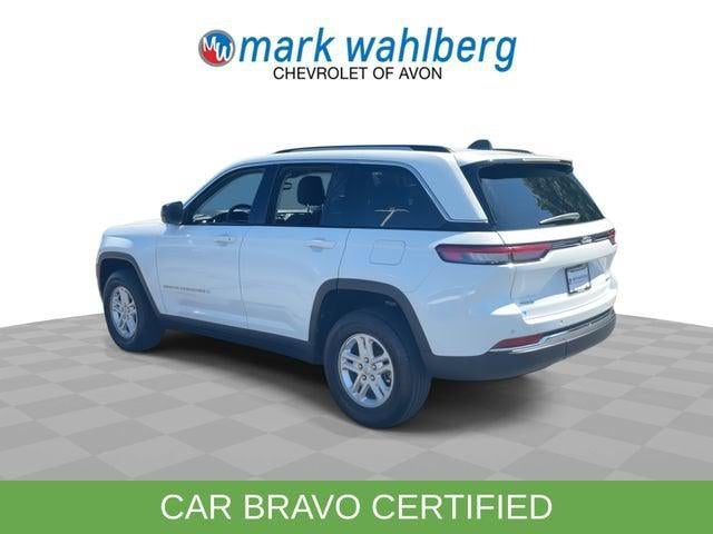 2022 Jeep Grand Cherokee Laredo