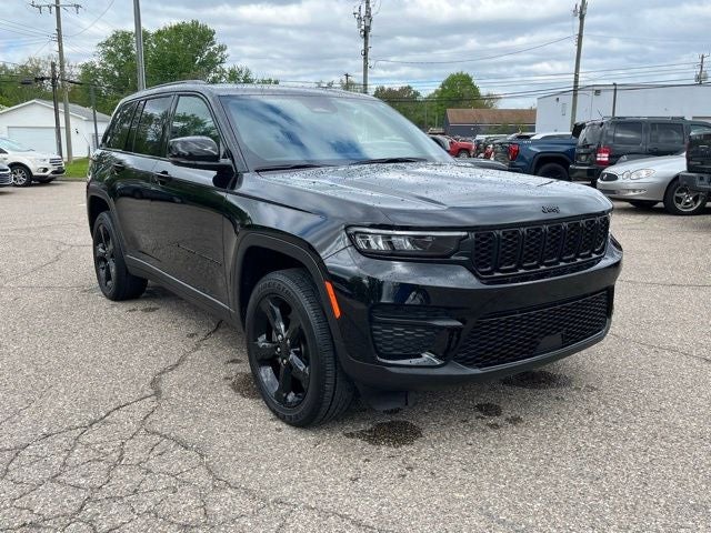 2023 Jeep Grand Cherokee Altitude X