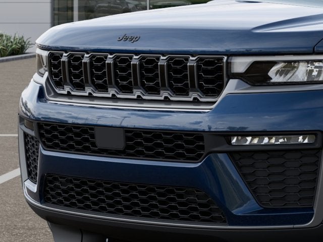 2027 Jeep Grand Cherokee GRAND CHEROKEE LIMITED 4X4