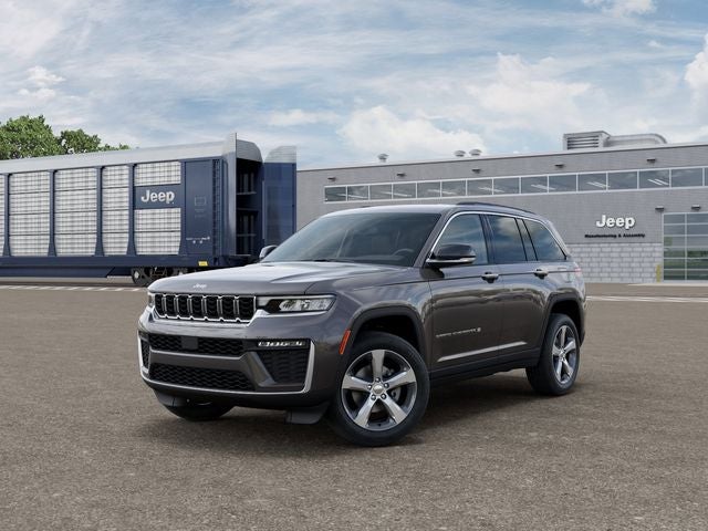 2026 Jeep Grand Cherokee Limited 4x4's photo