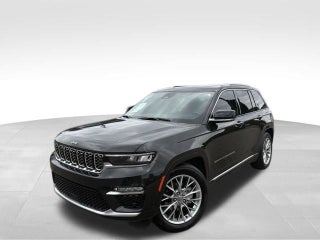 2023 Jeep Grand Cherokee Summit
