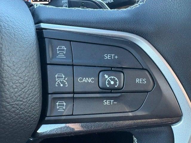 2023 Jeep Grand Cherokee L Altitude 4x4