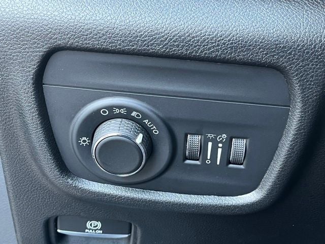 2022 Jeep Grand Cherokee L Altitude