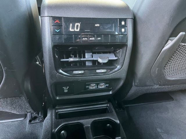 2022 Jeep Grand Cherokee L Altitude