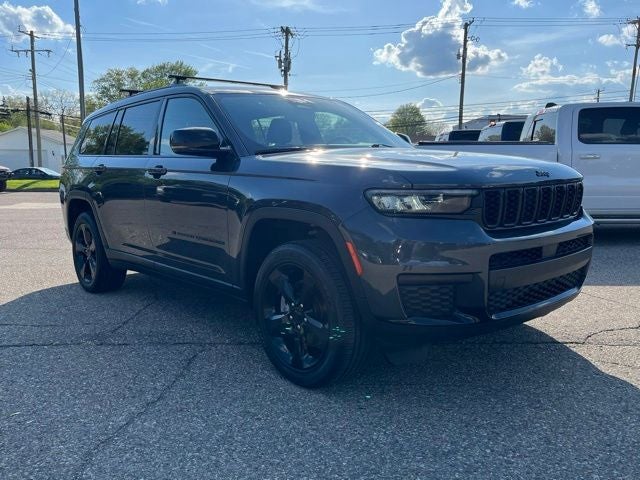 2022 Jeep Grand Cherokee L Altitude