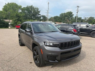 2023 Jeep Grand Cherokee L Altitude